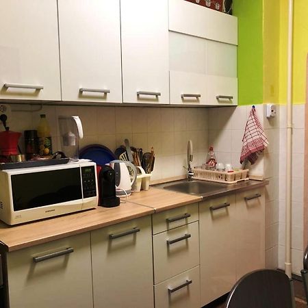 Lilla vendéglakás Zalaegerszeg szívében Appartamento Esterno foto